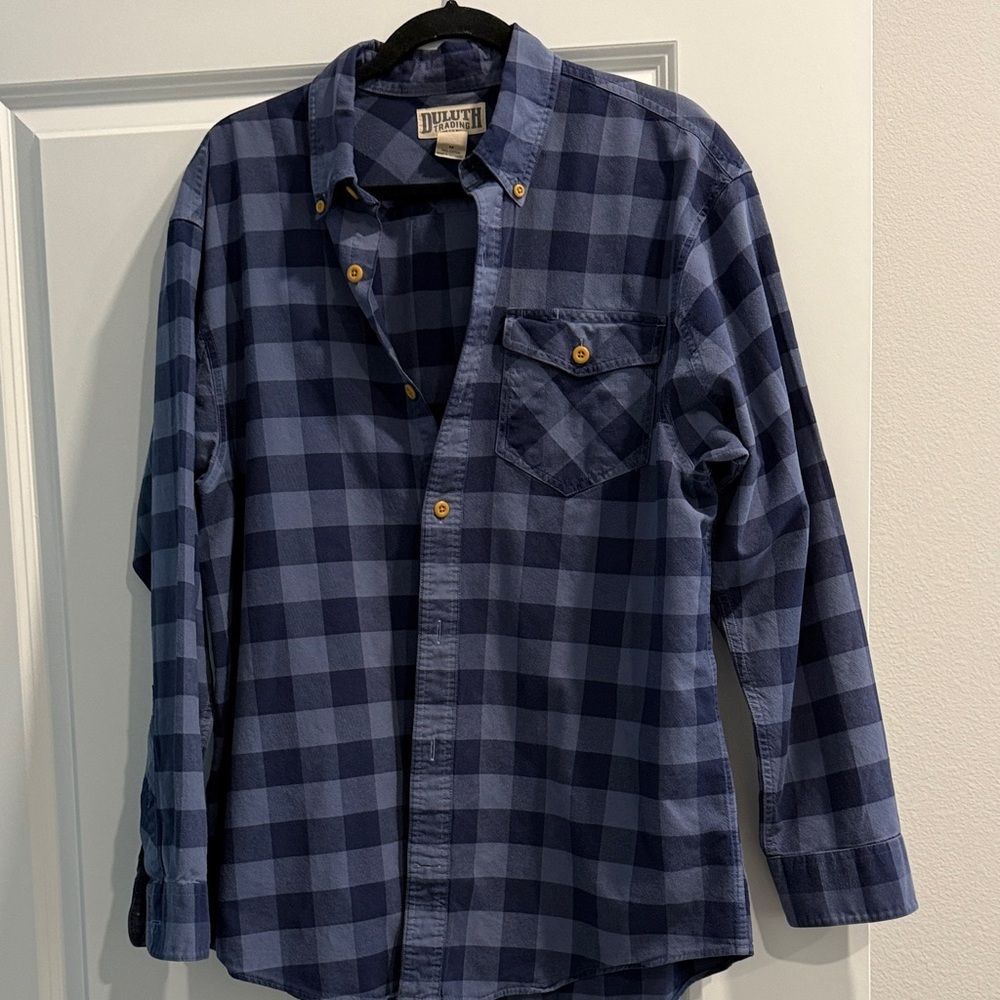 Duluth Men's Blue Checkered Shirt sz m